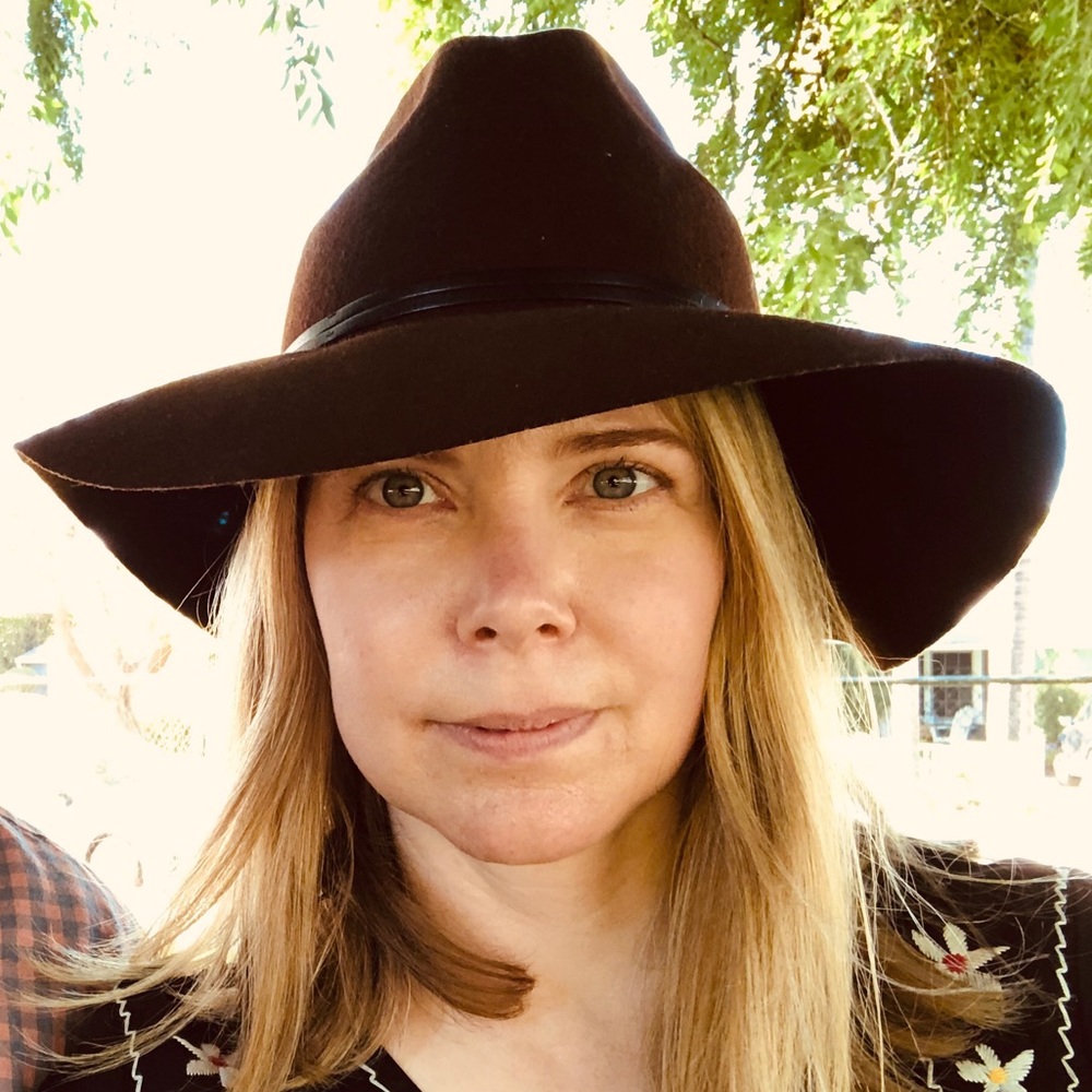 Meet your Posher, Ania